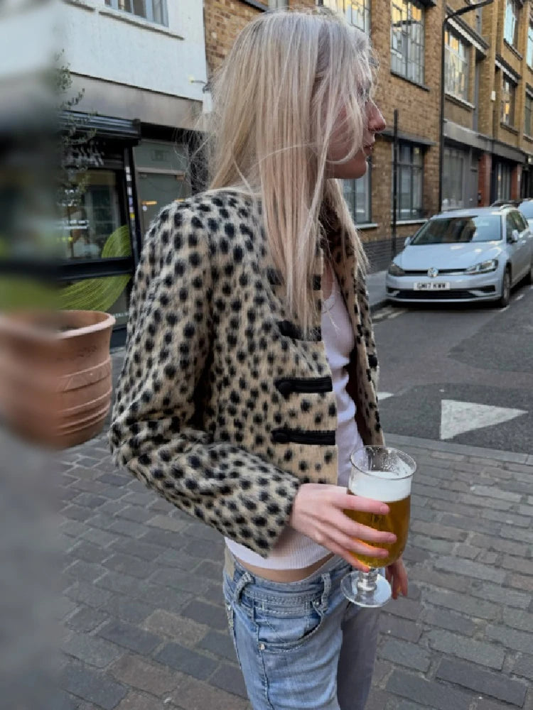 Vintage Leopard Cropped Coat Statement Trendy Faux Fur Spotted Jacket Autumn Casual Chic Fashion Women Street Outfits